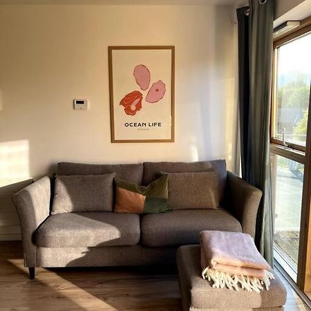 Colourful, Bright And Chic 2 Storey Apartment Mánchester Exterior foto